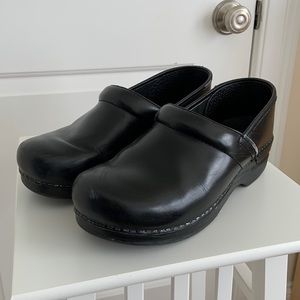 Dansko Professional black leather clogs